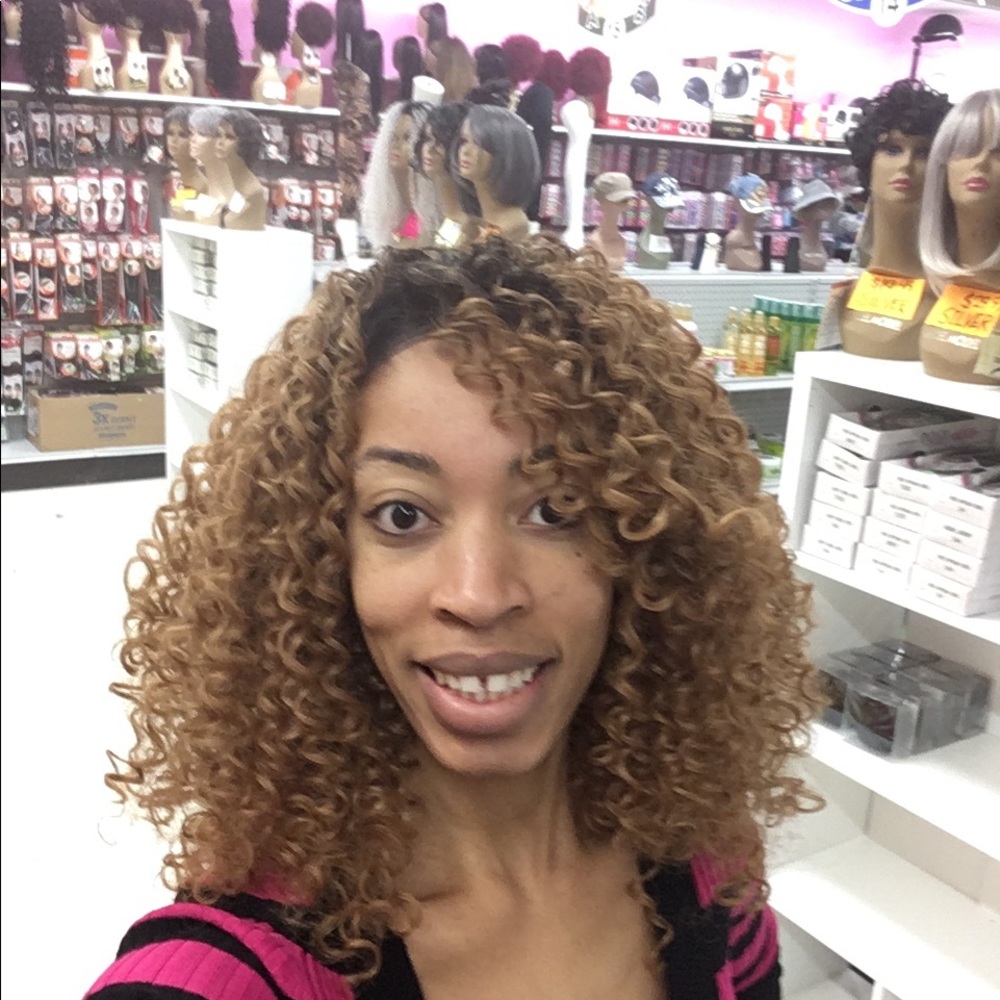 Meet your Posher, Thunder